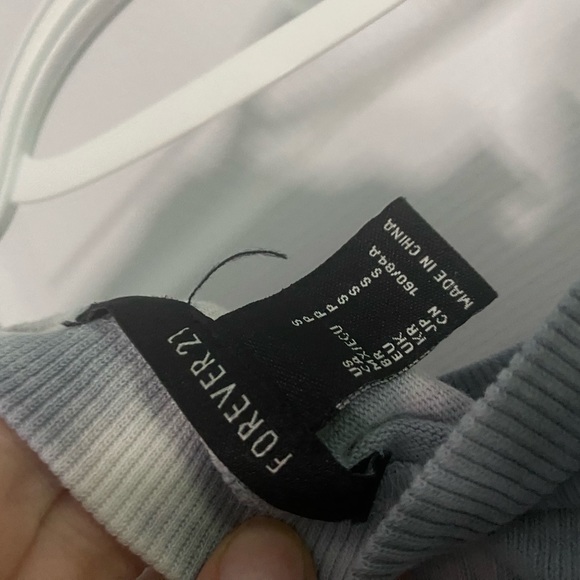 Cropped long sleeve - Picture 4 of 4